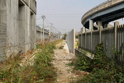 Il muro anti droga a Rogoredo 7
