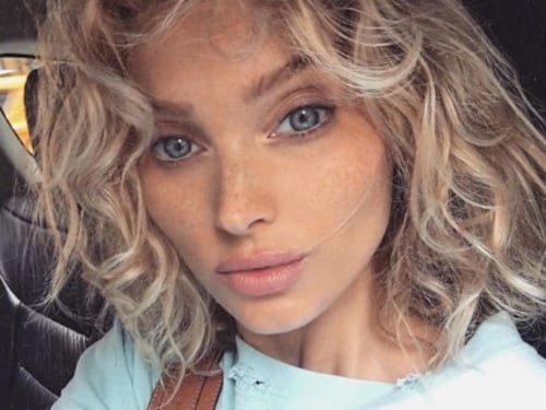 Elsa Hosk, sexy in bikini