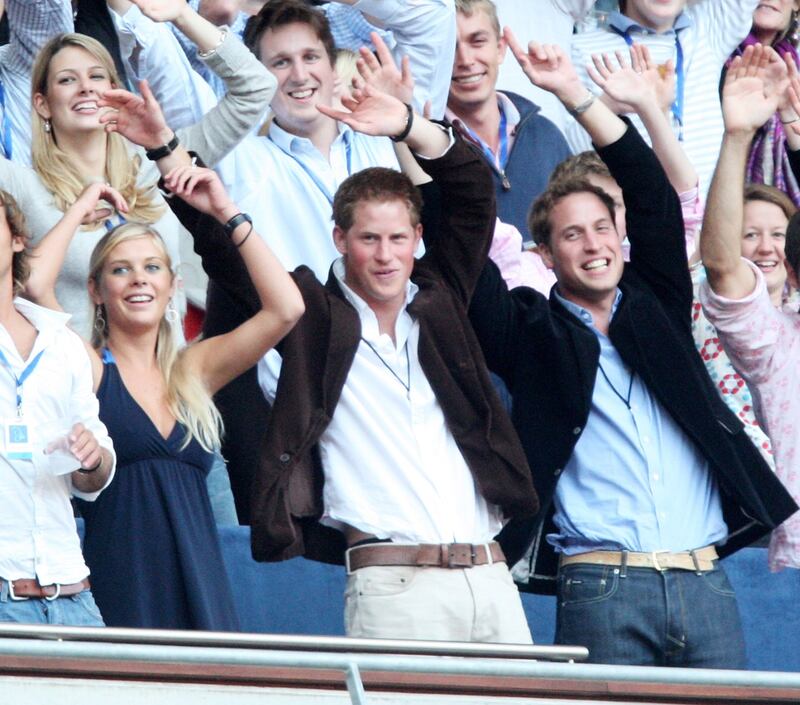 Chelsy Davy, le foto della ex del Principe Harry 10
