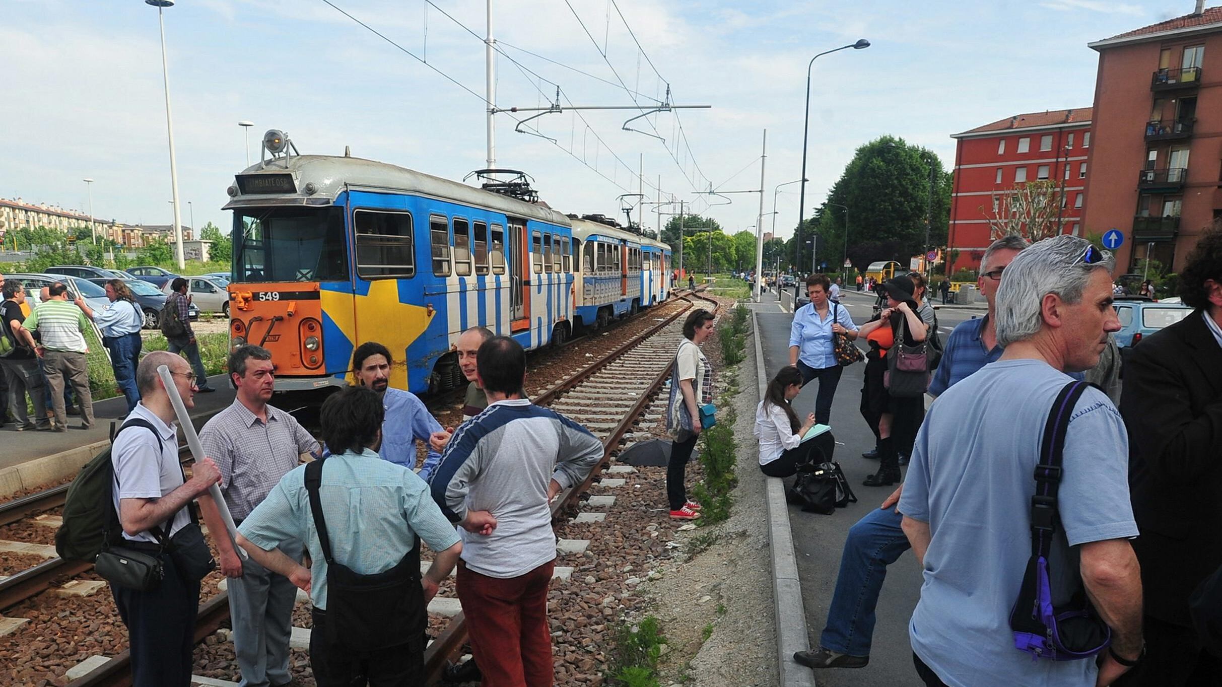 Un binario lungo 130 anni La Limbiate-Comasina torna a viaggiare in tram