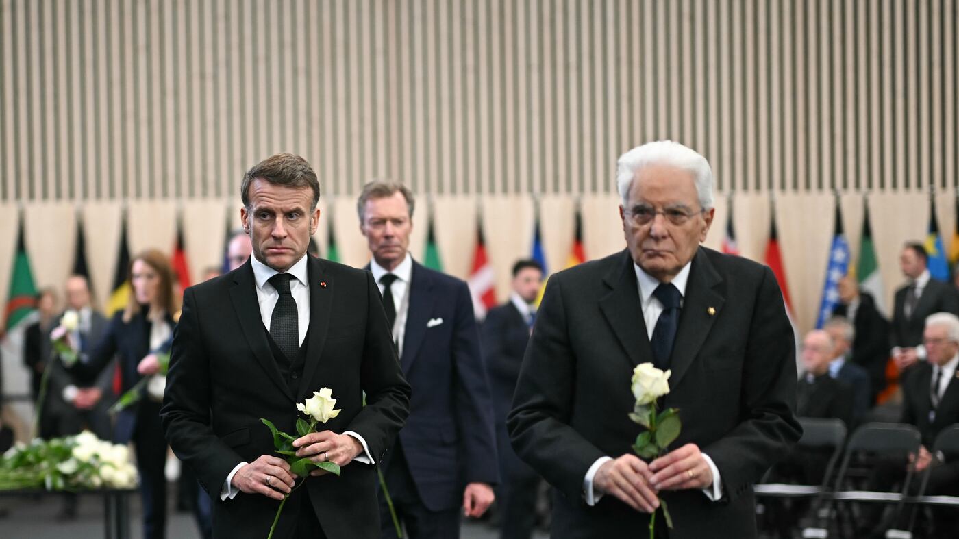 Messa a Roma. Rito in Svizzera con Mattarella
