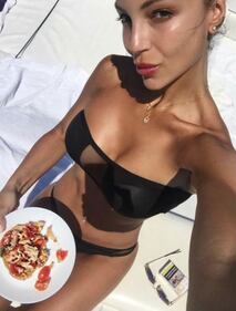 Sarah Nile sexy per l'addio al nubilato 5