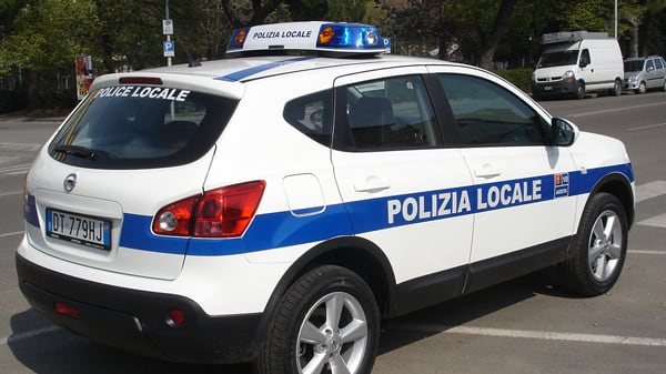 Aosta, nigeriano aggredisce quattro vigili: arrestato