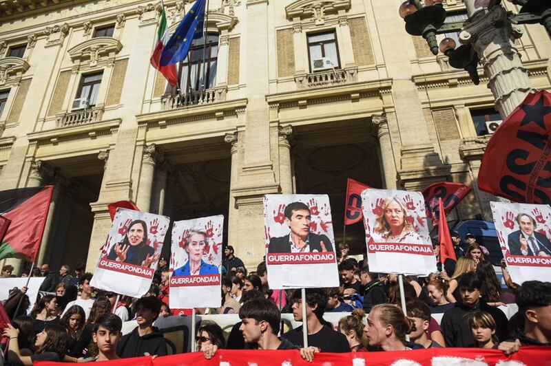 Le manifestazioni di antagonisti e studenti in tutta Italia 2