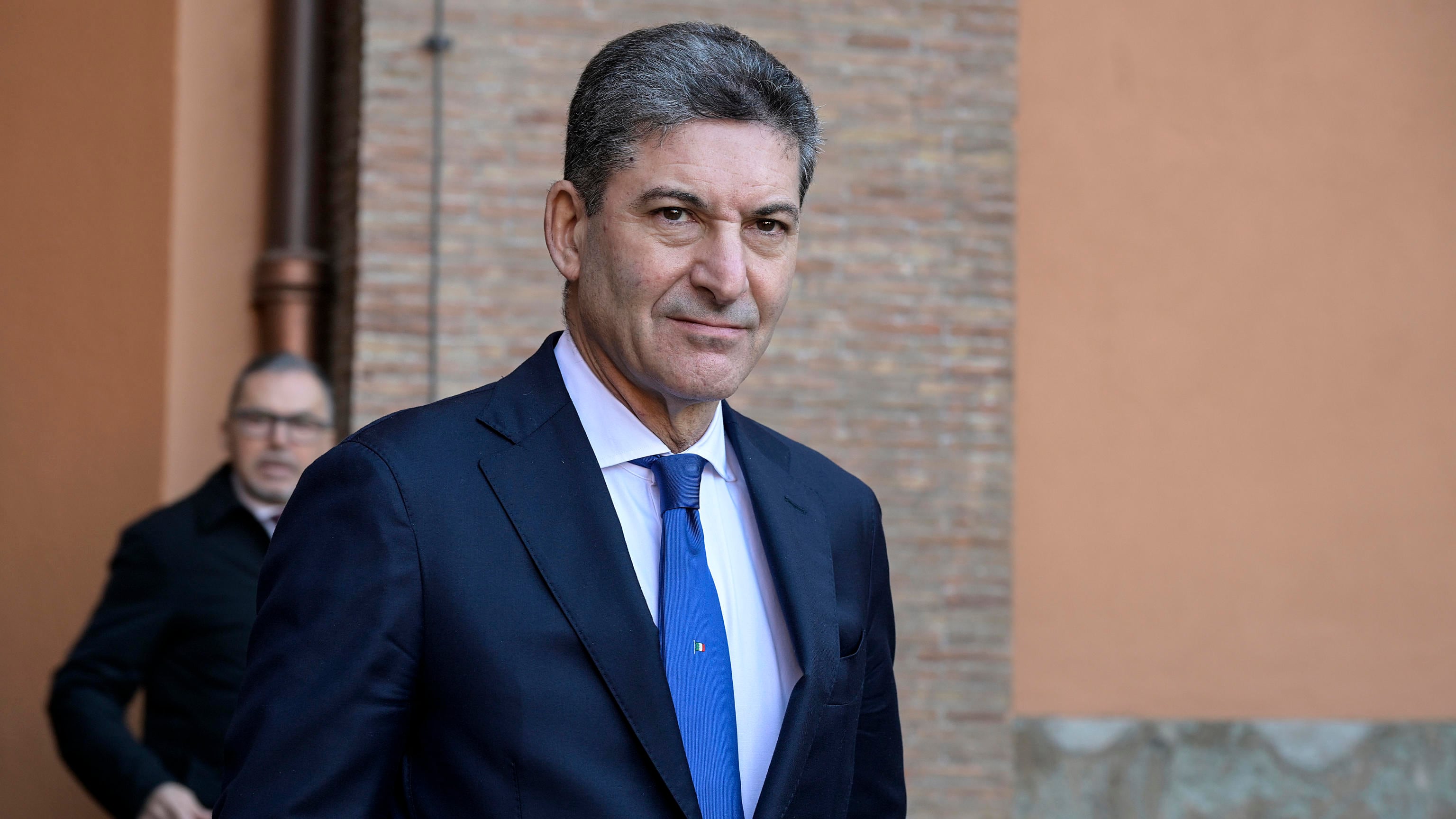 Il capo della Polizia Pisani: "Cinturrino destituito subito. Ora chiarire la posizione degli altri agenti"