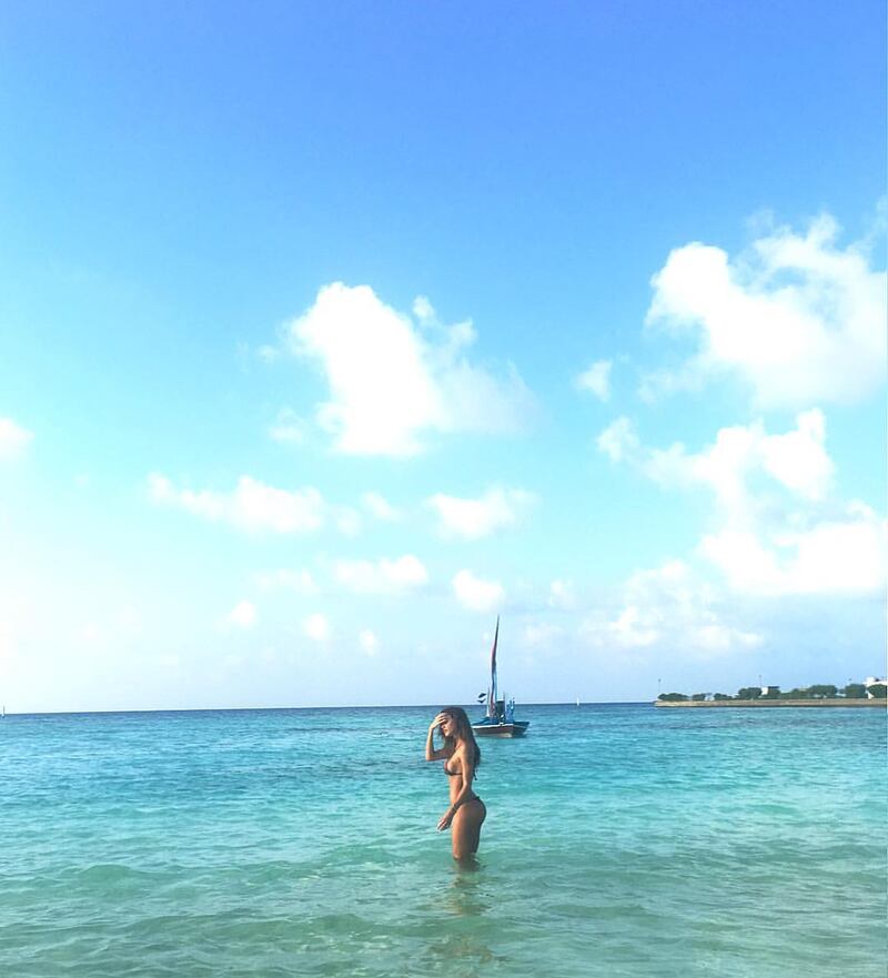 Belen Rodriguez, splendore pubblico e privato 26