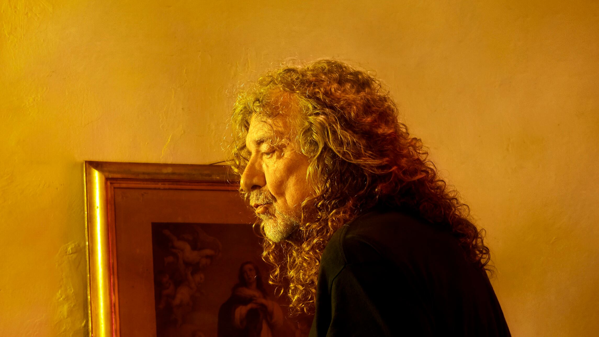 Il ritorno di Robert Plant. "Io, cantante da pub con la testa psichedelica"