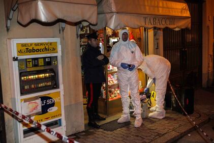 Asti, sangue in tabaccheria 4