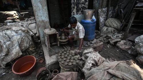 Preparativi per la festa del Diwali in India 6
