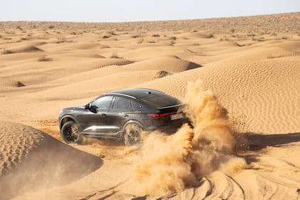 Audi SQ6 Sportback e-tron: il raid nel deserto del Sahara 4