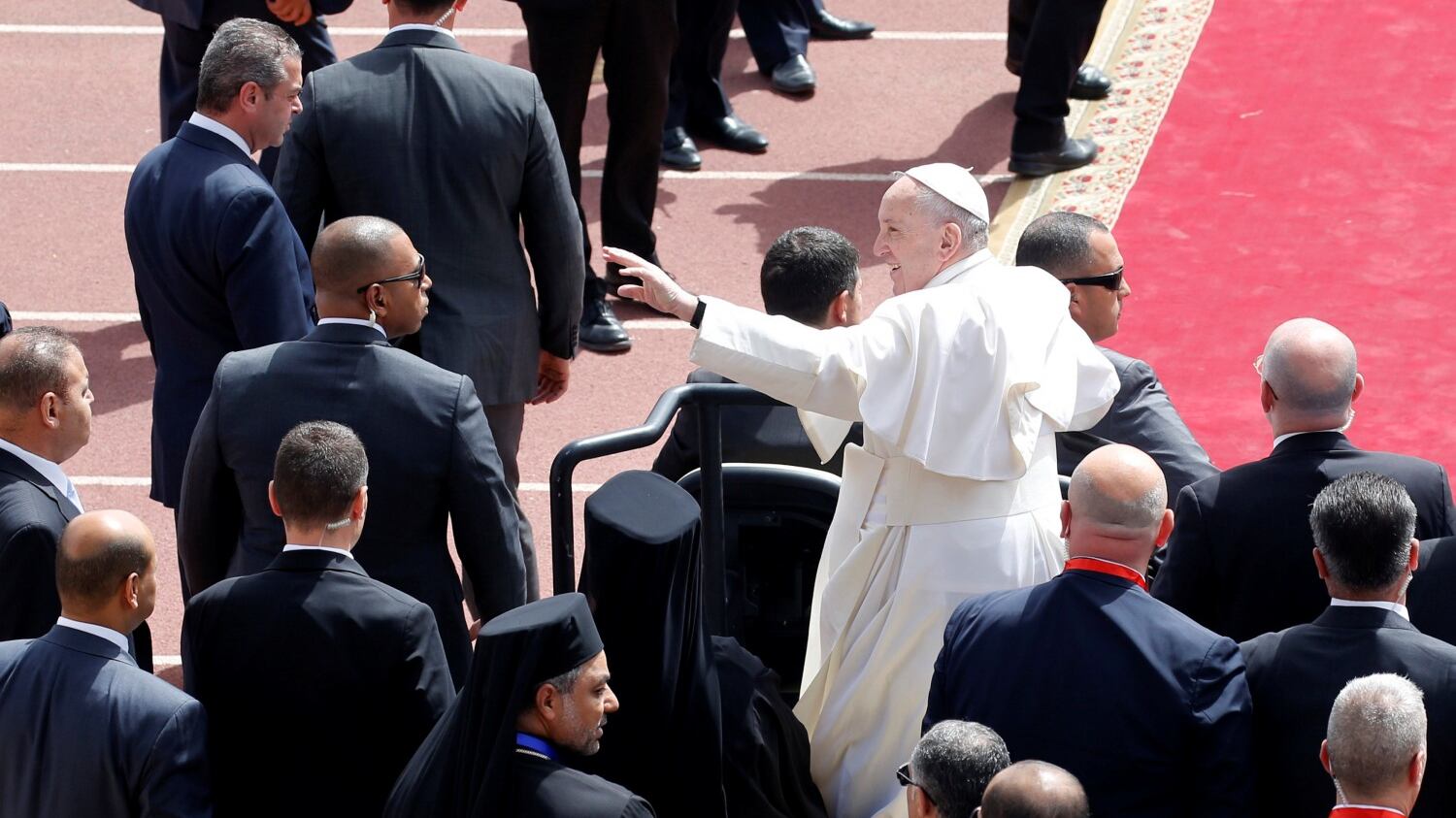"C'è stato uno spezzare il pane tra il Papa e l'imam"