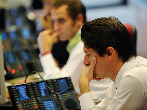Spread giù e Borse su, ma la festa non è per tutti