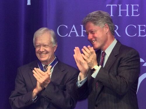 Carter, Clinton: “Ha lavorato per un mondo migliore”