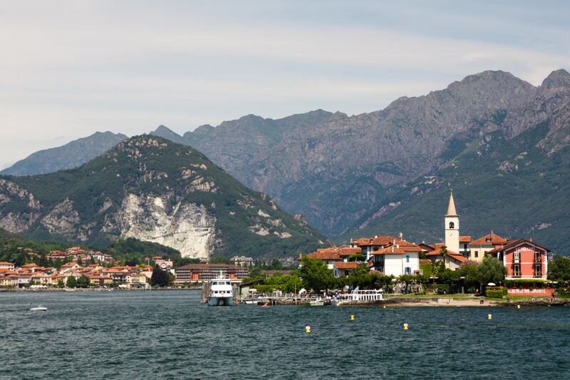 Ecco le migliori spiagge d'Italia (anche per chi preferisce i laghi)