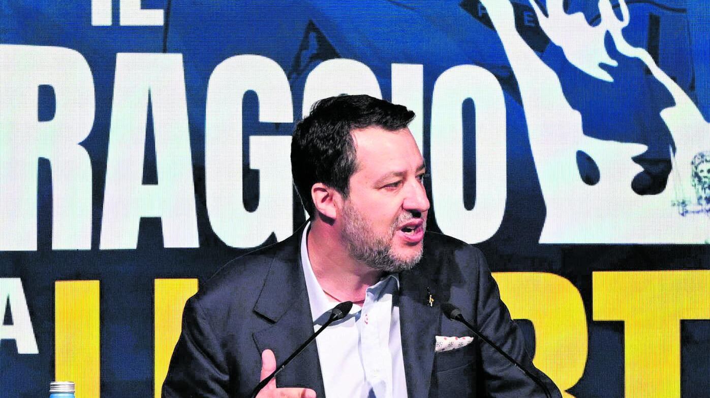 La Lega trumpiana contro l'Europa. E il partito invoca Salvini al Viminale