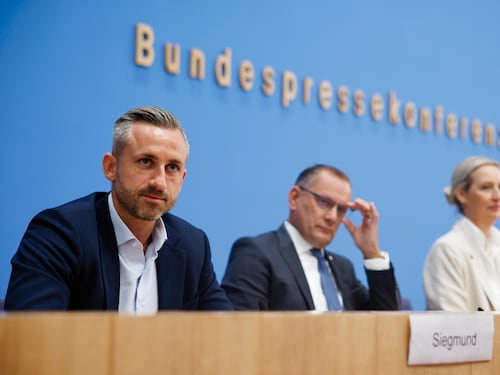 Siegmund vede Berlino. “Weidel sarà cancelliera. E l’AfD arriverà al 40%”
