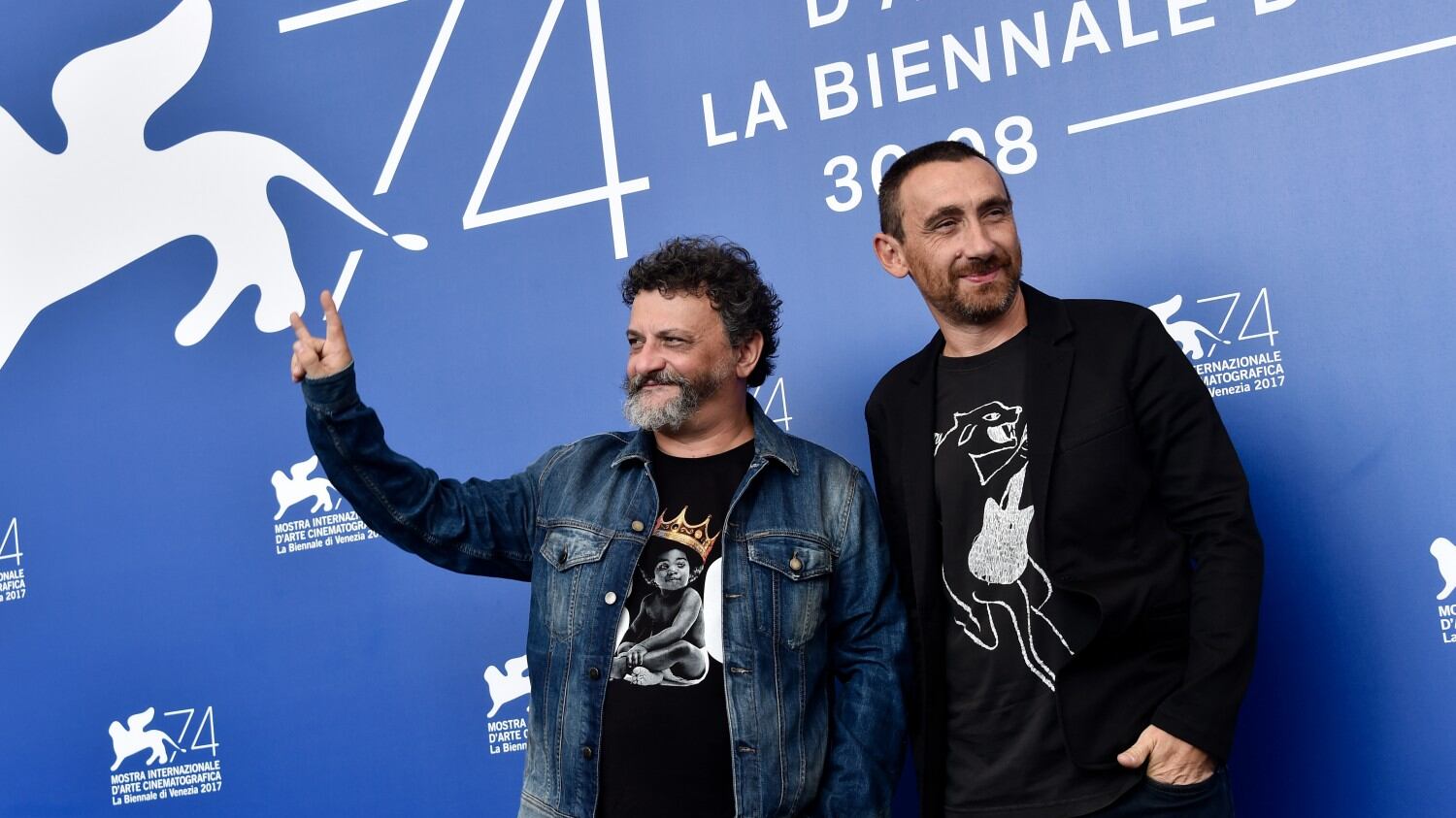 "Ammore e Malavita", crime-movie in salsa neomelodica, conquista il Lido