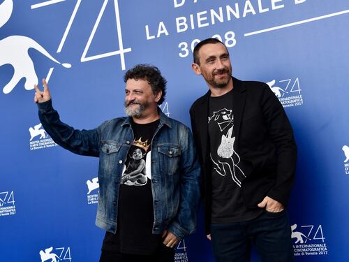 "Ammore e Malavita", crime-movie in salsa neomelodica, conquista il Lido