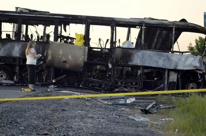 USA, scontro fra tir e bus, morti 9 studenti, almeno 32 feriti 7