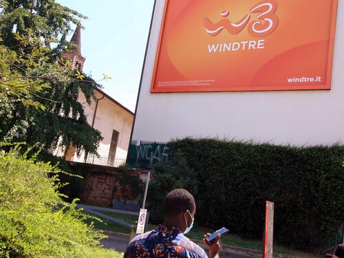 Il nuovo HONOR Magic V6 debutta nei WINDTRE Store