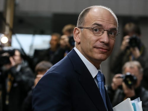 Letta fa il patto col diavolo: arrivare al 2015 a spese del Pdl