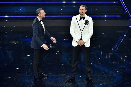 Ibrahimovic alla finale di Sanremo 2021 4