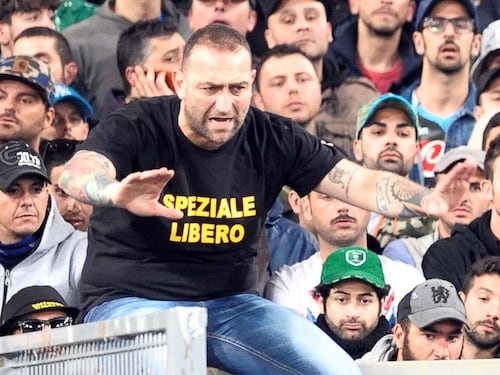 Genny 'a carogna indagato per la maglietta su Speziale