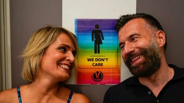 A Padova i bagni diventano gender neutral: l'ultima trovata di Zan