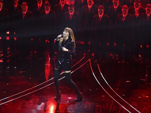 Sanremo 2024: ecco il look della quarta serata del Festival di Annalisa