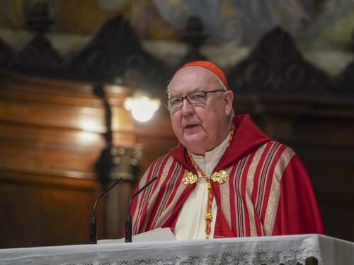 Il cardinale Farrell è il Camerlengo pronto a sostituirlo. "Ma non servirà"