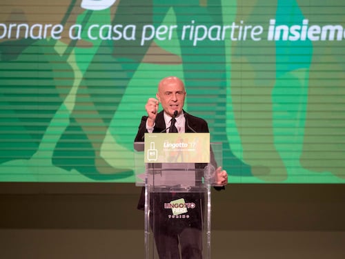 Anche il governo contesta de Magistris: "I violenti sono contro la nostra libertà"