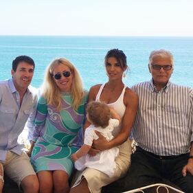 Elisabetta Canalis, a tutta famiglia dall'Italia a Malibu 11