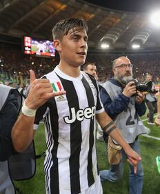 Juventus campione d'Italia: i bianconeri festeggiano ancora all'Olimpico 6