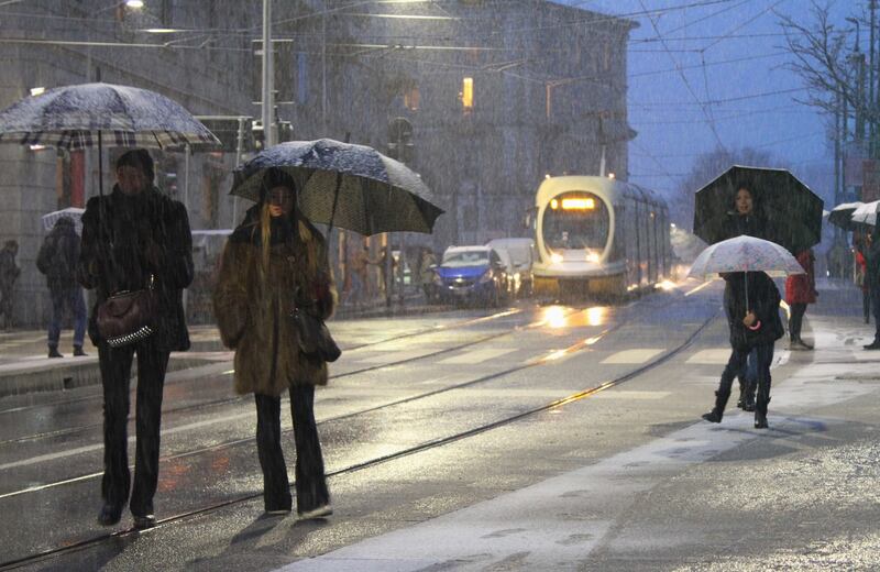 Arriva la prima neve a Milano 9