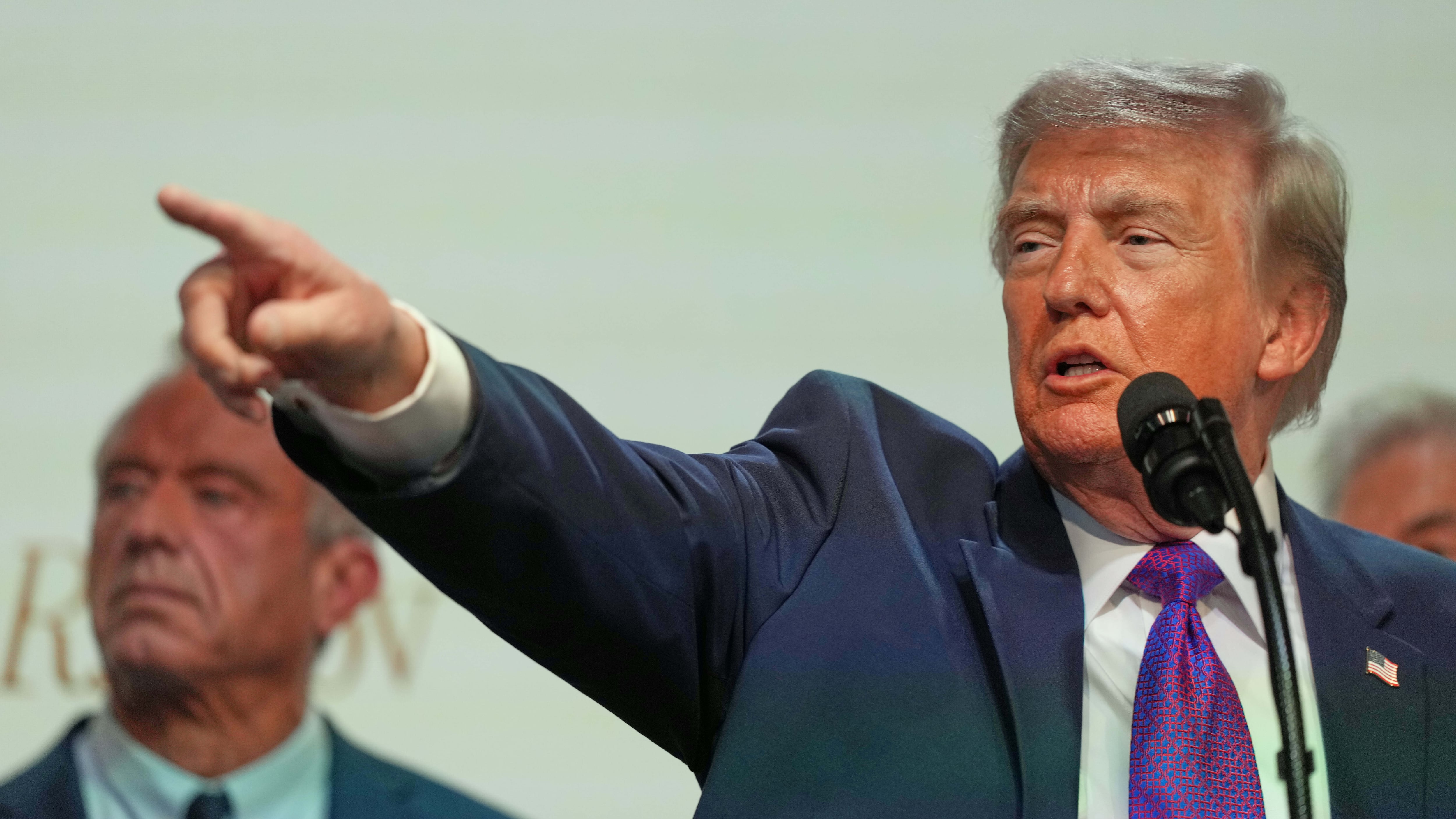 Trump nel mirino: dieci anni di attentati, complotti e allarmi