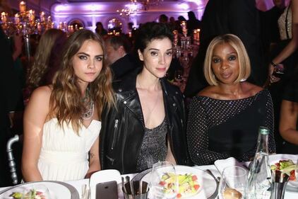 Cara Delevingne e St. Vincent, nessun addio: amore a gonfie vele 9