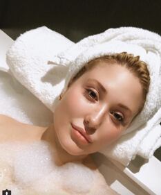 Hayley Hasselhoff: un seno da Baywatch 17