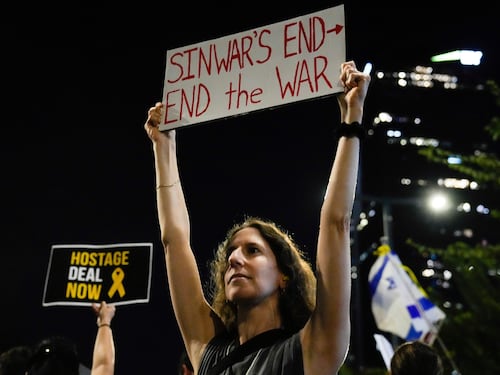 Israele, invito ad Hamas per liberare gli ostaggi. Genocidio: ira su Amnesty
