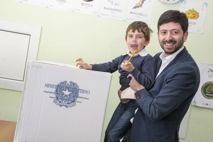 I "vip" della politica al voto per il referendum 2