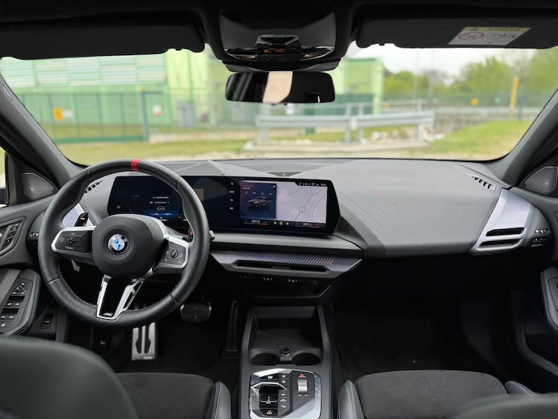 BMW M135i 2025: guarda la gallery della Serie 1 più cattiva di tutte 12