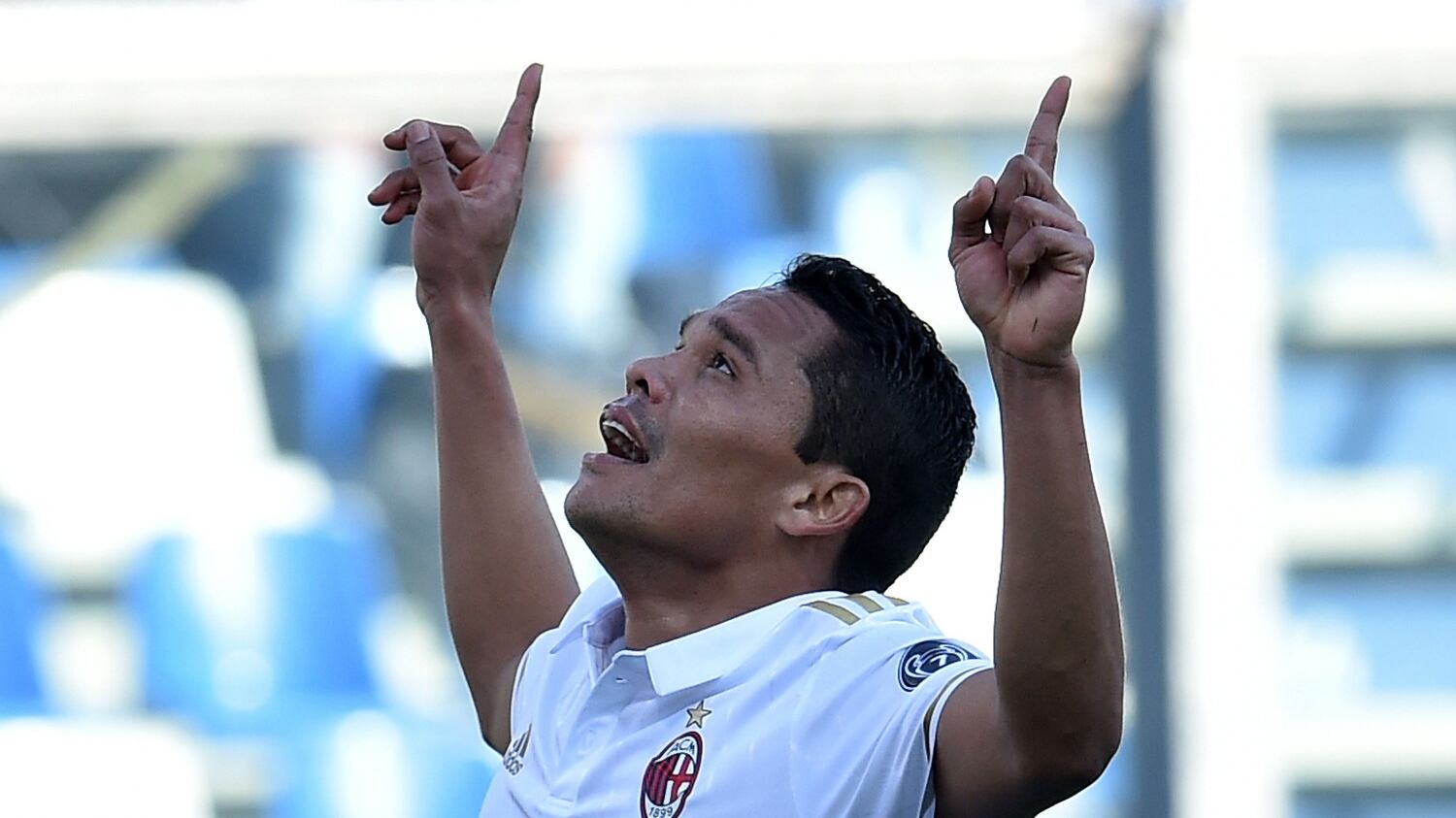 Milan, Bacca dopo l'esonero di Montella: "Dio non dimentica"