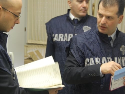 Falsi dentisti, blitz dei Nas di Bologna: 22 denunce