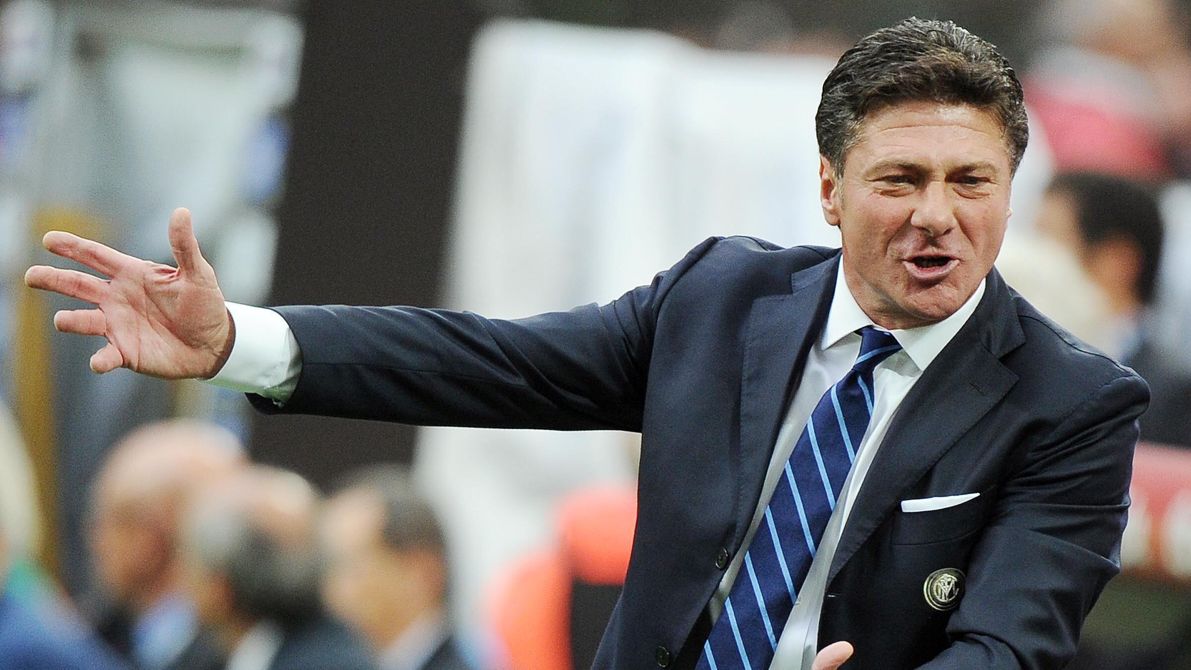 Mazzarri "copia" la Juve: difesa, modulo e fame