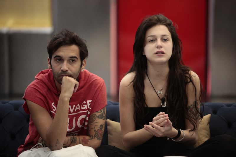 Antonella Mosetti e Asia Nuccetelli sexy al Grande Fratello Vip 32