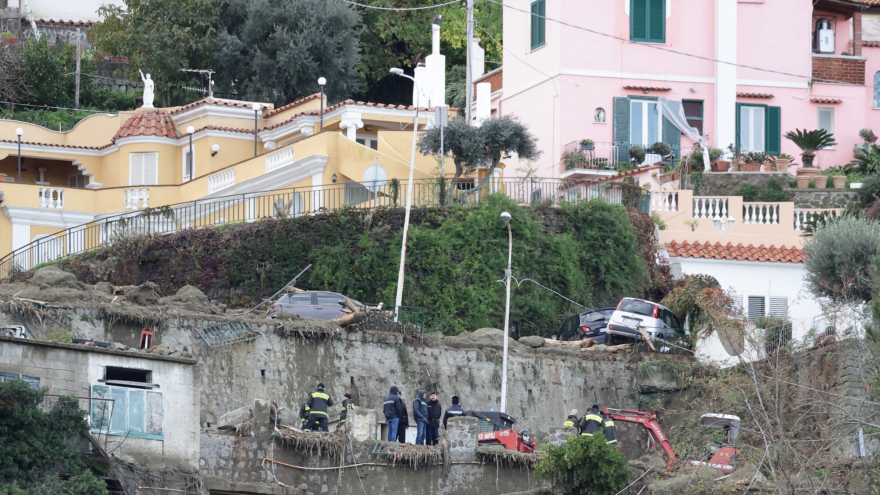 Ischia, una Pec con l'allerta spedita (e ignorata) martedì. Le falle del "Codice appalti"