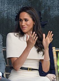 Meghan Markle raggiante con la Regina 3