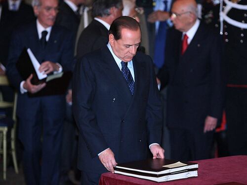 Dalla discesa in campo ai tanti successi: la storia di Berlusconi da premier