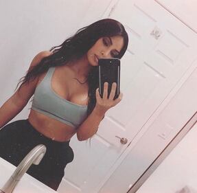 Kim Kardashian sexy su Instagram 1