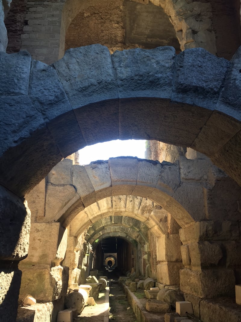 Nella Capua romana "l'altro Colosseo" 11