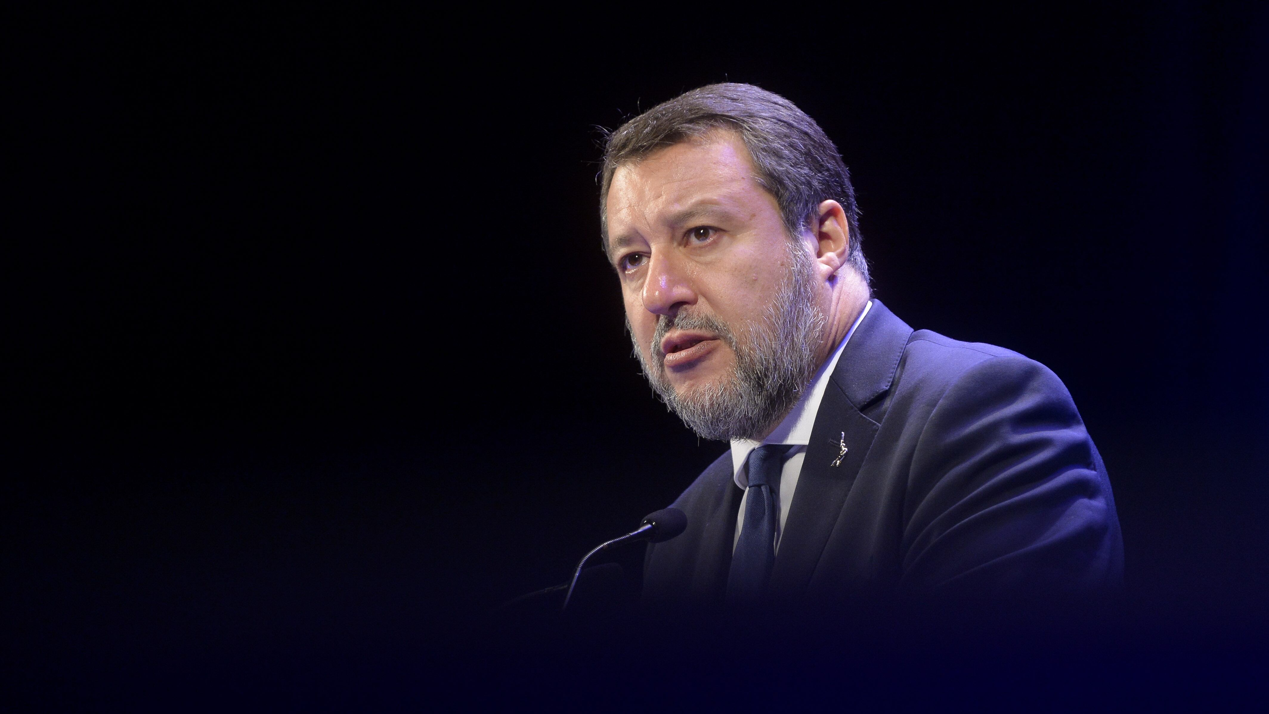 Migliaia di dossier sulla Lega di Salvini